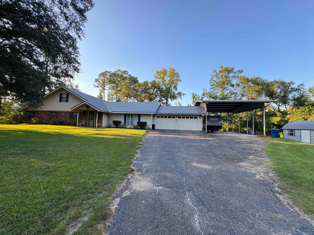 538 Corrine PL, Waskom, TX 75692