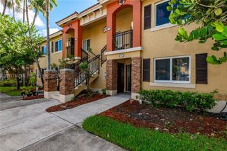 975 NE 34th Ave 103, Homestead, FL 33033