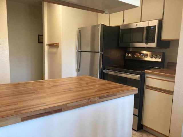 2316 Shelter Creek Lane, San Bruno, CA 94066