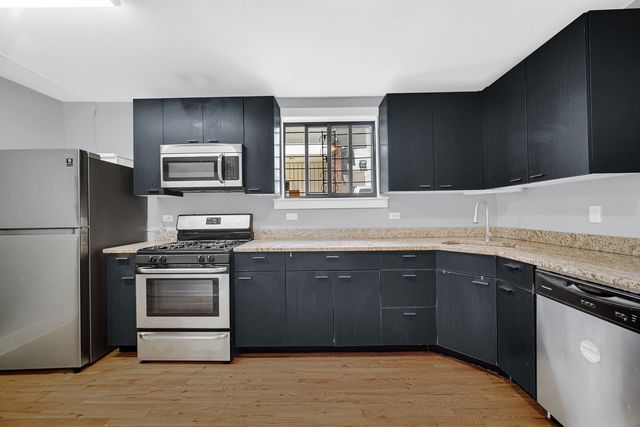 2620 W Foster Avenue 1, Chicago, IL 60625