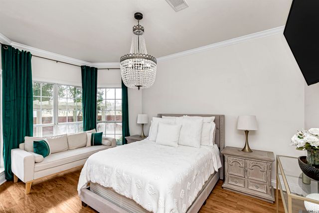 23432 Sunnyside Ln, Zachary, LA 70791