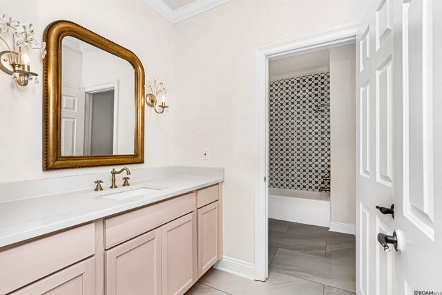 23432 Sunnyside Ln, Zachary, LA 70791