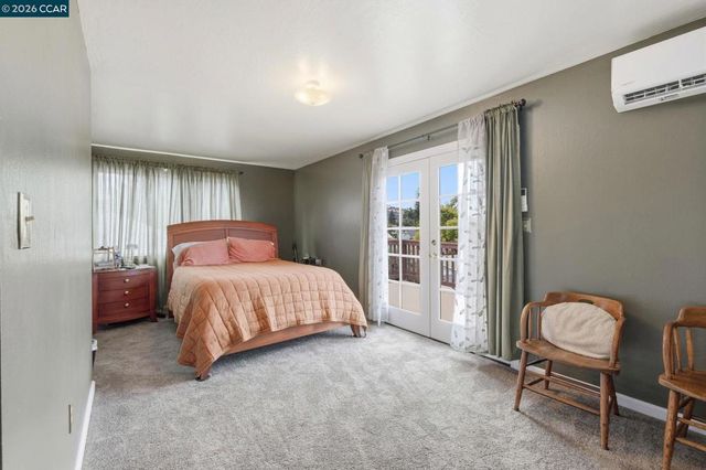 1225 Ulfinian Way, Martinez, CA 94553