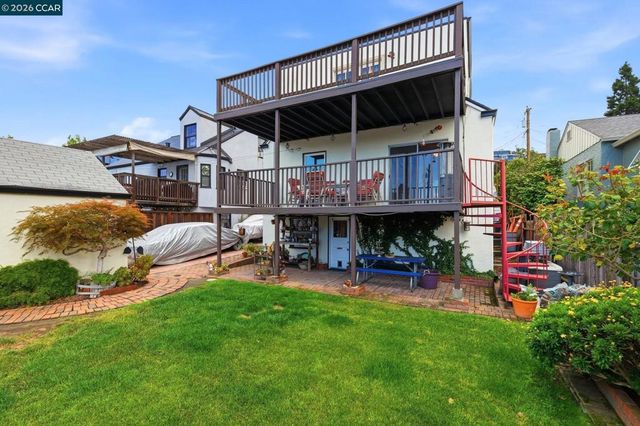 1225 Ulfinian Way, Martinez, CA 94553