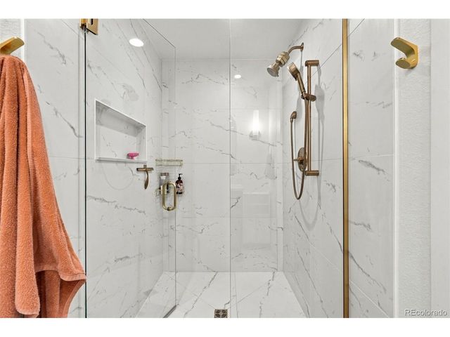 2076 S Yates St, Denver, CO 80219
