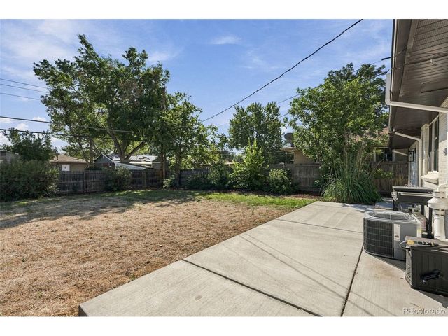 2076 S Yates St, Denver, CO 80219