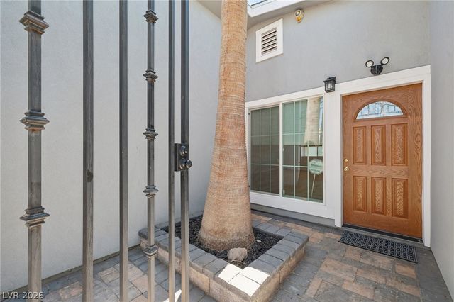 4321 West Lake Mead Boulevard, Las Vegas, NV 89108