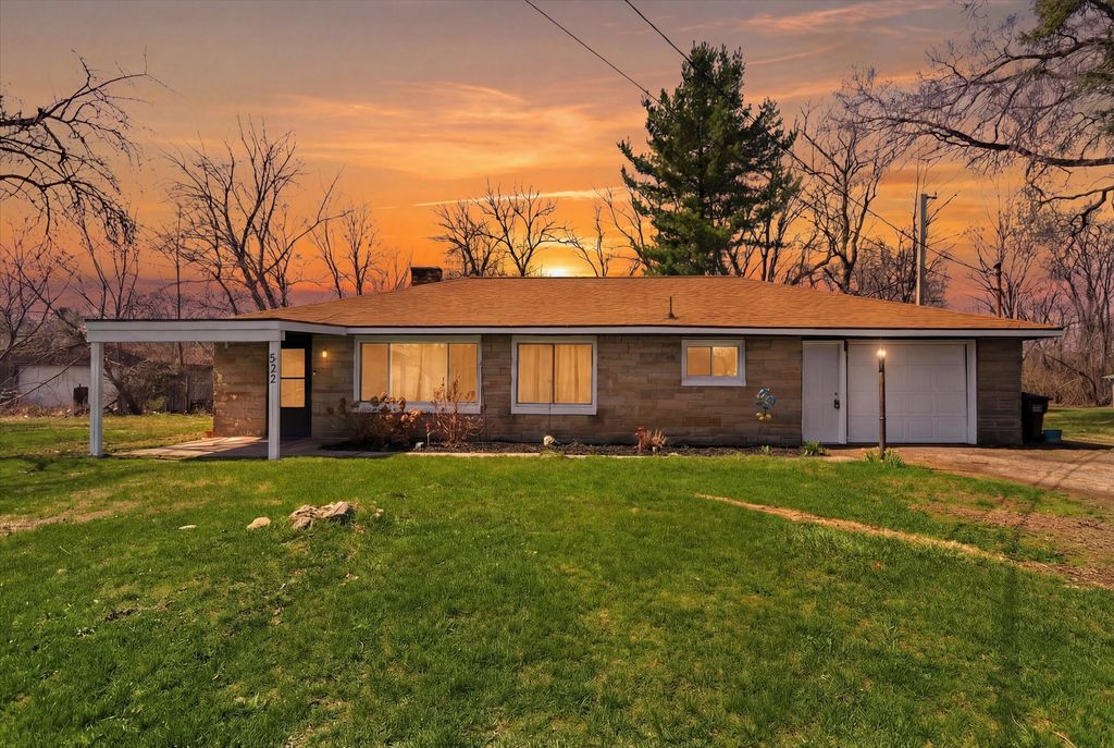 522 4th Street, Michigan Center, MI 49254