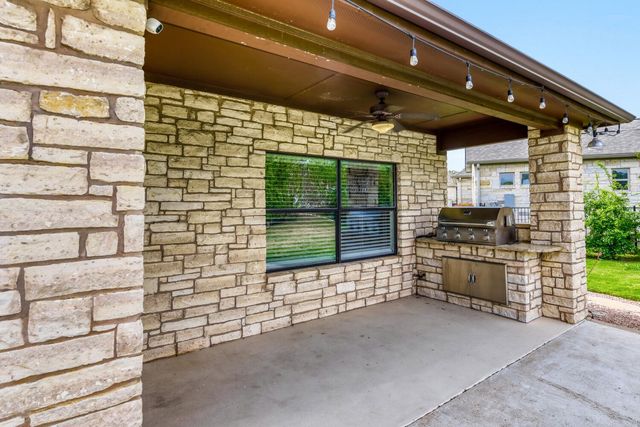 501 Caprock Canyon TRL, Georgetown, TX 78633