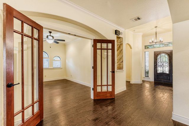 501 Caprock Canyon TRL, Georgetown, TX 78633