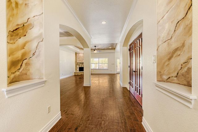 501 Caprock Canyon TRL, Georgetown, TX 78633