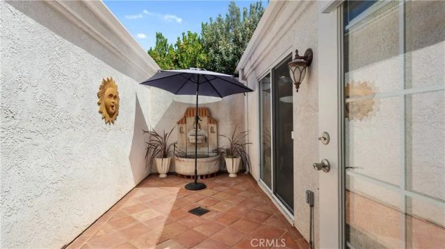 25950 Coloretti Court, Valencia, CA 91355