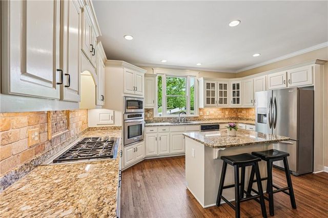 1162 Rising Moon Trail, Snellville, GA 30078
