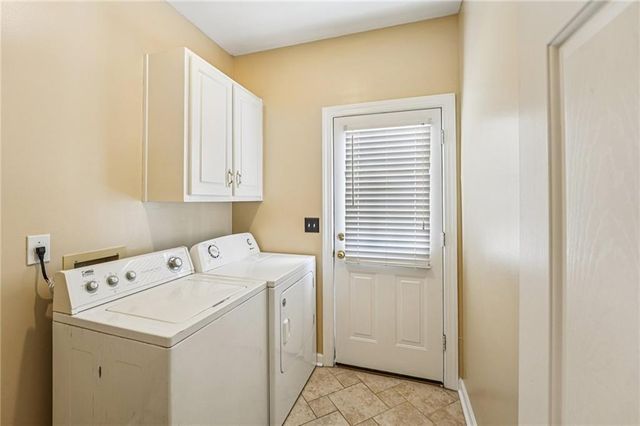 1162 Rising Moon Trail, Snellville, GA 30078