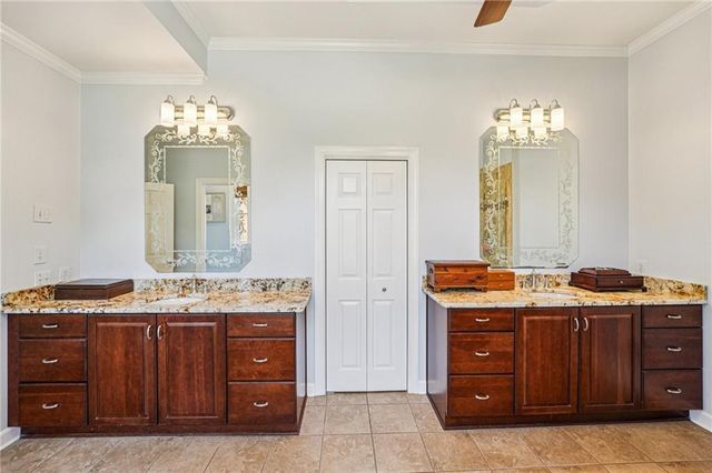 1162 Rising Moon Trail, Snellville, GA 30078