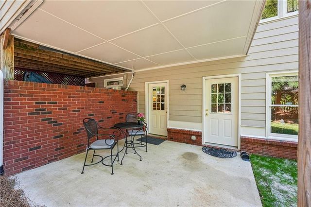 1162 Rising Moon Trail, Snellville, GA 30078