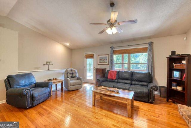 152 Dockery Ridge Road, Young Harris, GA 30582