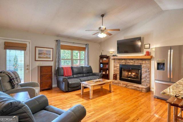 152 Dockery Ridge Road, Young Harris, GA 30582