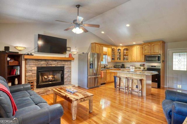 152 Dockery Ridge Road, Young Harris, GA 30582