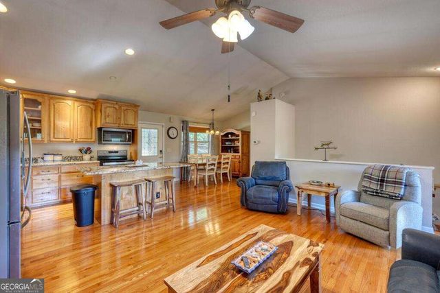 152 Dockery Ridge Road, Young Harris, GA 30582
