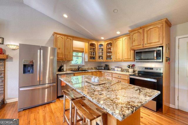 152 Dockery Ridge Road, Young Harris, GA 30582