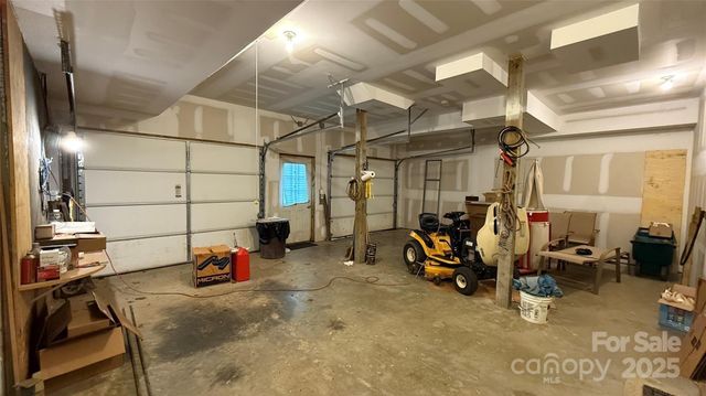 31 Reeds Creek Road, Fairview, NC 28730