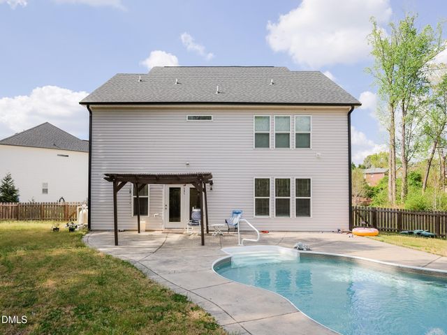 832 Logan Meadow Court, Fuquay Varina, NC 27526