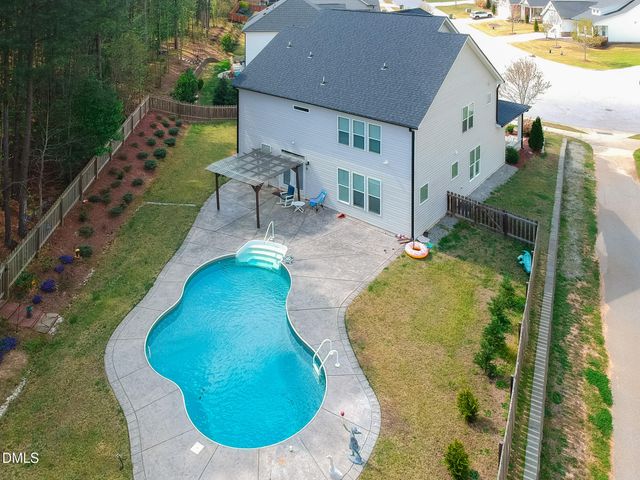 832 Logan Meadow Court, Fuquay Varina, NC 27526