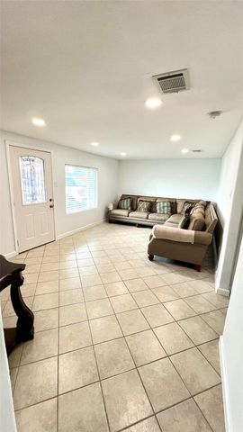 7518 Gracia Street, Houston, TX 77037