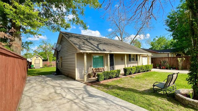 7518 Gracia Street, Houston, TX 77037