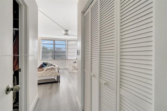 1301 NE 191st St F417, Miami, FL 33179