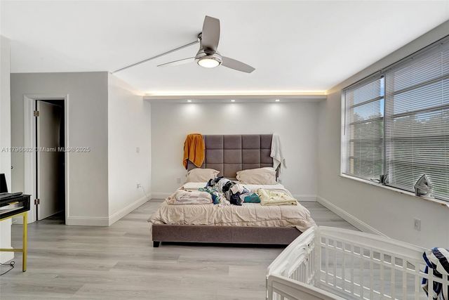 1301 NE 191st St F417, Miami, FL 33179