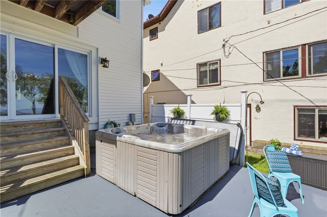 179 Lake Front, Irondequoit, NY 14617