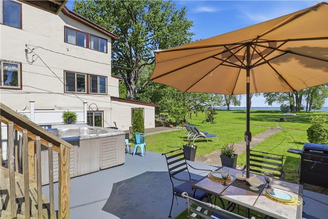 179 Lake Front, Irondequoit, NY 14617