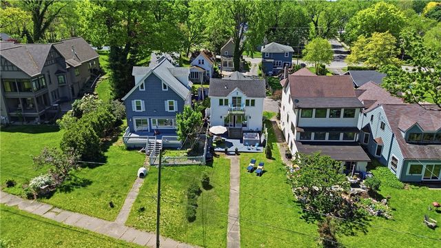 179 Lake Front, Irondequoit, NY 14617