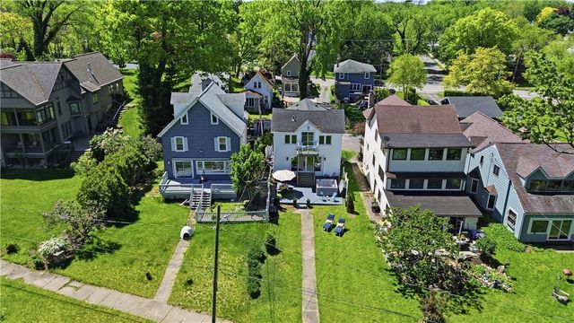 179 Lake Front, Irondequoit, NY 14617