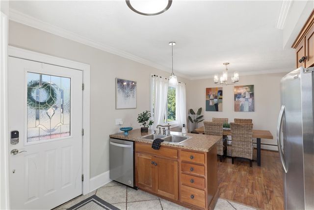 179 Lake Front, Irondequoit, NY 14617