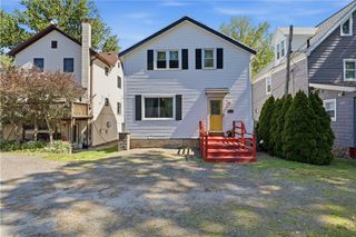 179 Lake Front, Irondequoit, NY 14617