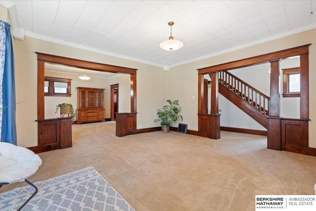 330 Fuller Avenue, Council Bluffs, IA 51503