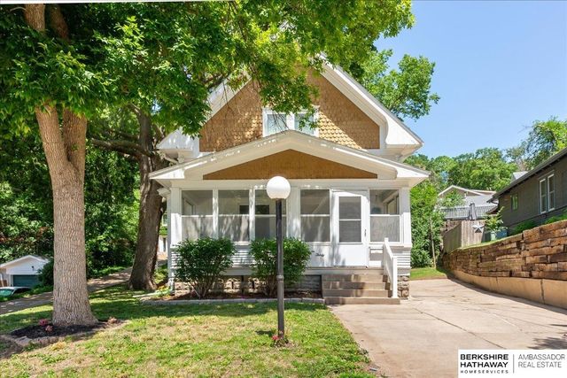 330 Fuller Avenue, Council Bluffs, IA 51503