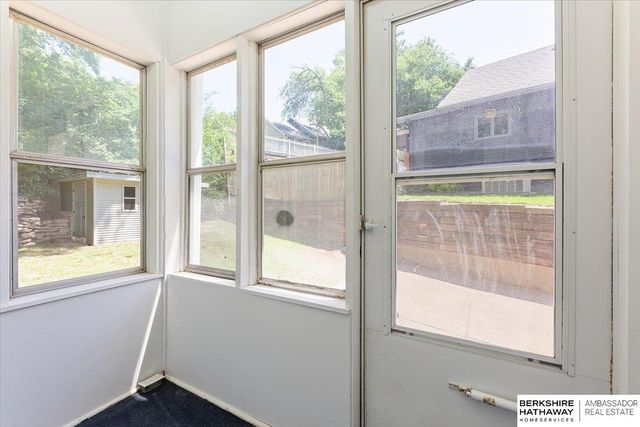 330 Fuller Avenue, Council Bluffs, IA 51503