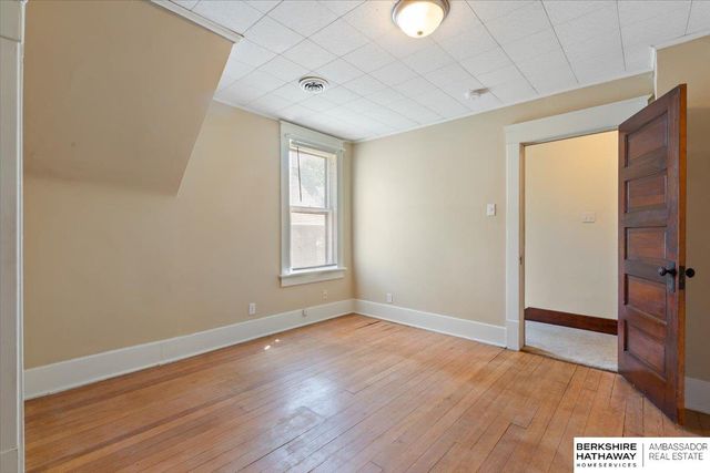 330 Fuller Avenue, Council Bluffs, IA 51503