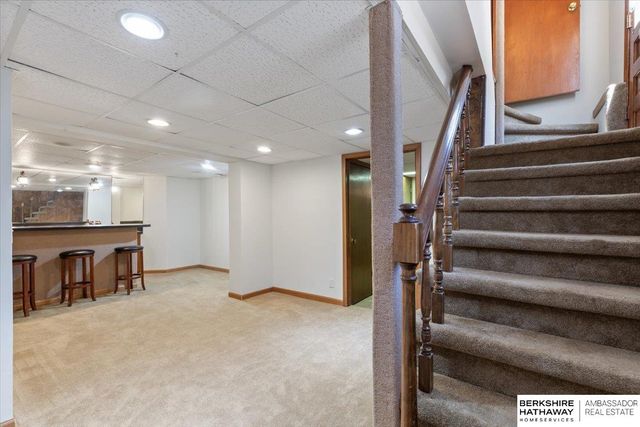 330 Fuller Avenue, Council Bluffs, IA 51503