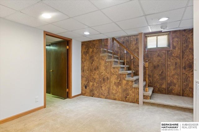 330 Fuller Avenue, Council Bluffs, IA 51503