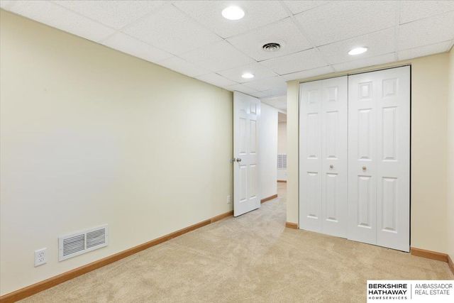 330 Fuller Avenue, Council Bluffs, IA 51503