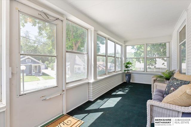 330 Fuller Avenue, Council Bluffs, IA 51503