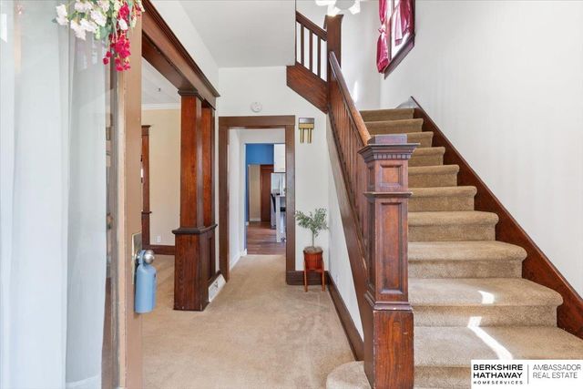 330 Fuller Avenue, Council Bluffs, IA 51503