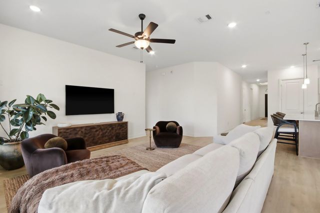19615 Holly Pierce Drive, Cypress, TX 77433