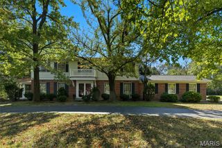 13256 Pebble Ridge Drive, St Louis, MO 63141