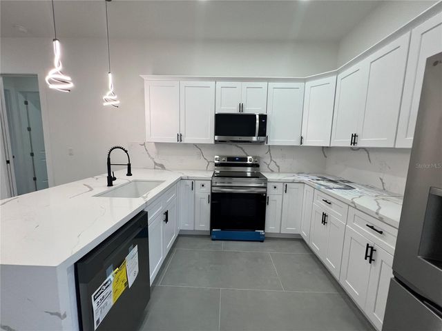 21492 DOLLARD AVENUE, Port Charlotte, FL 33954